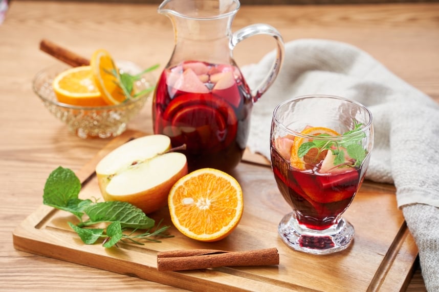 Che vino usare per fare la sangria? I consigli Che vino usare per fare la sangria? I consigli